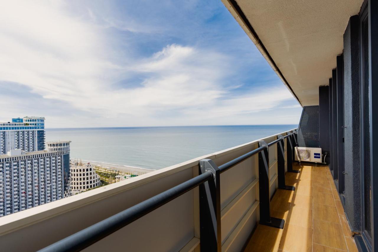 Ferienwohnung Grand City Real Estate Batumi Exterior foto