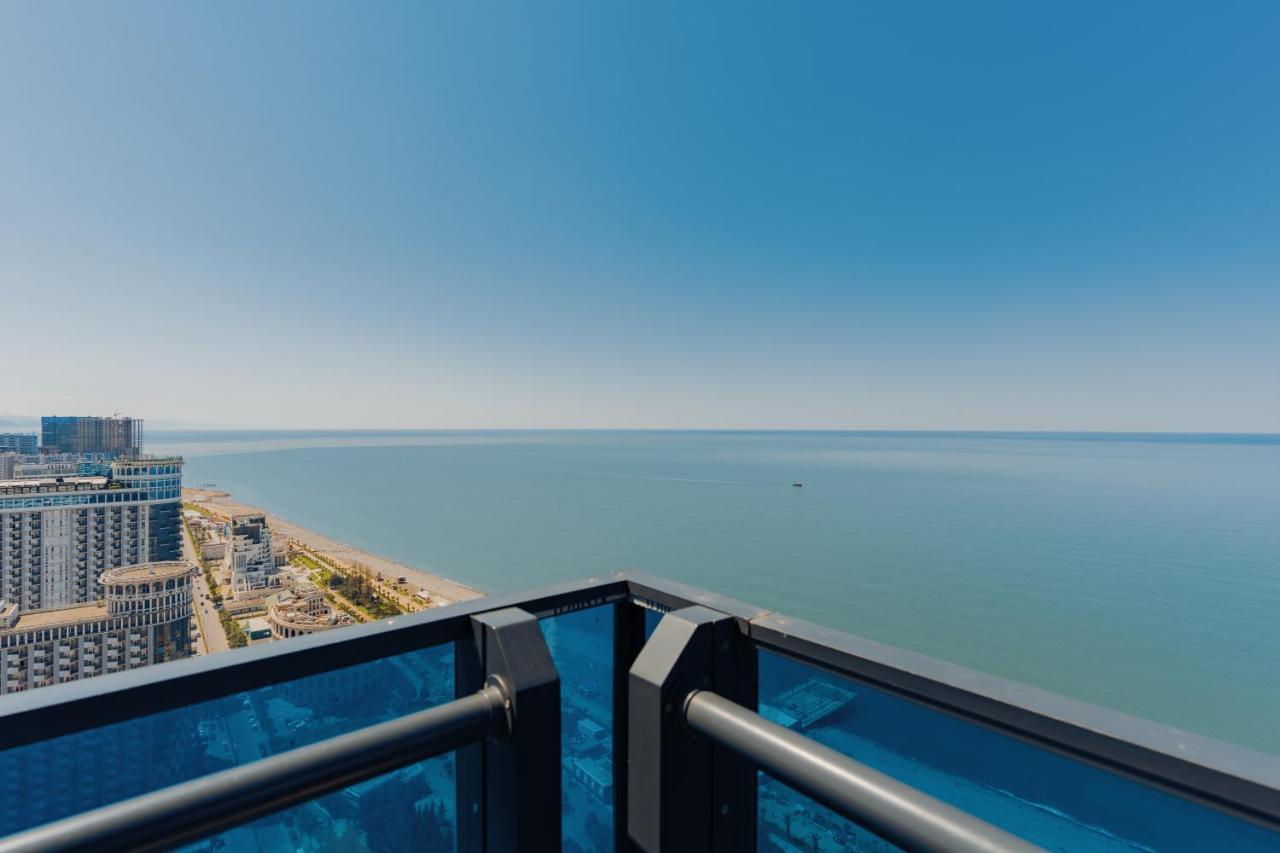 Ferienwohnung Grand City Real Estate Batumi Exterior foto