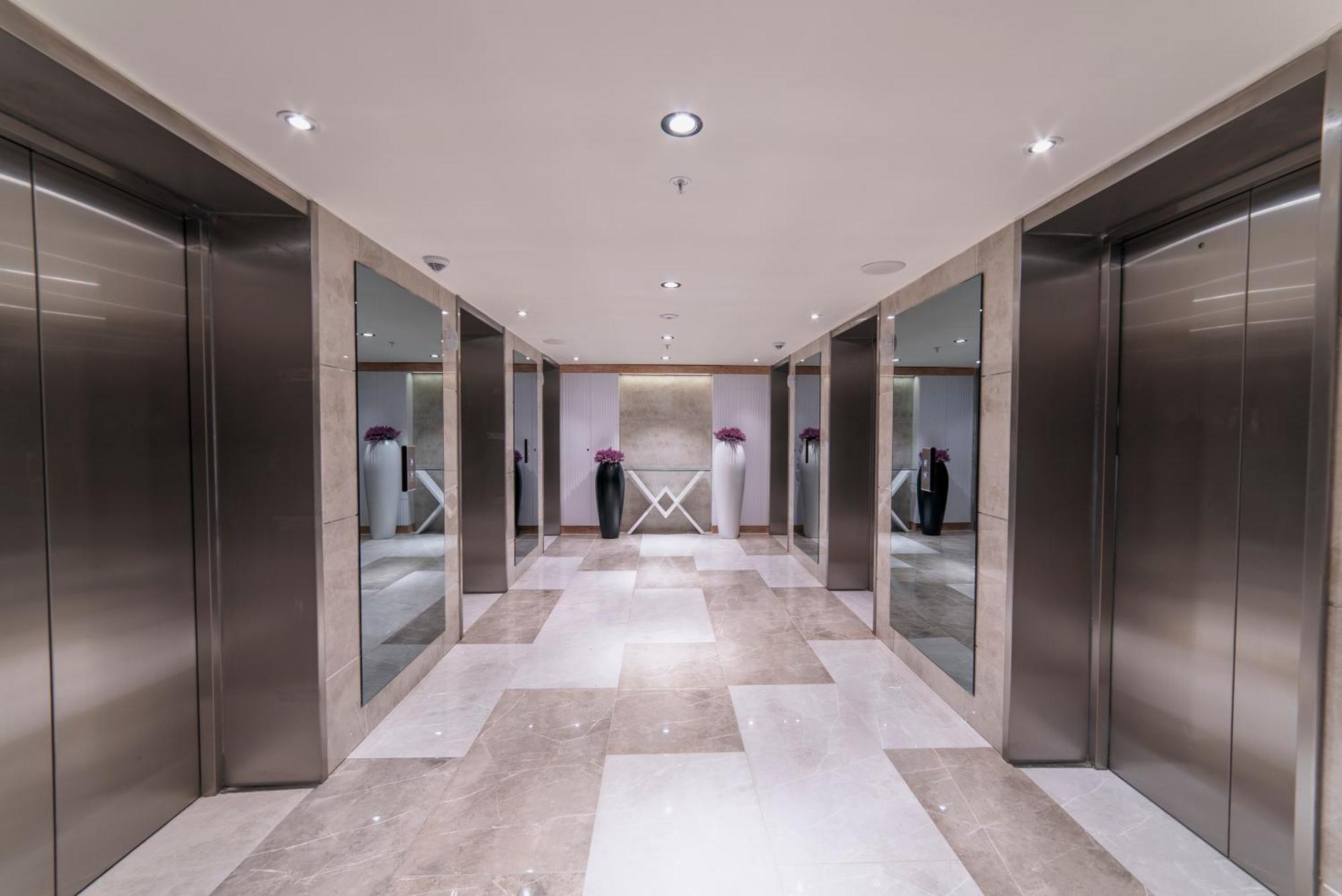 Ferienwohnung Grand City Real Estate Batumi Exterior foto