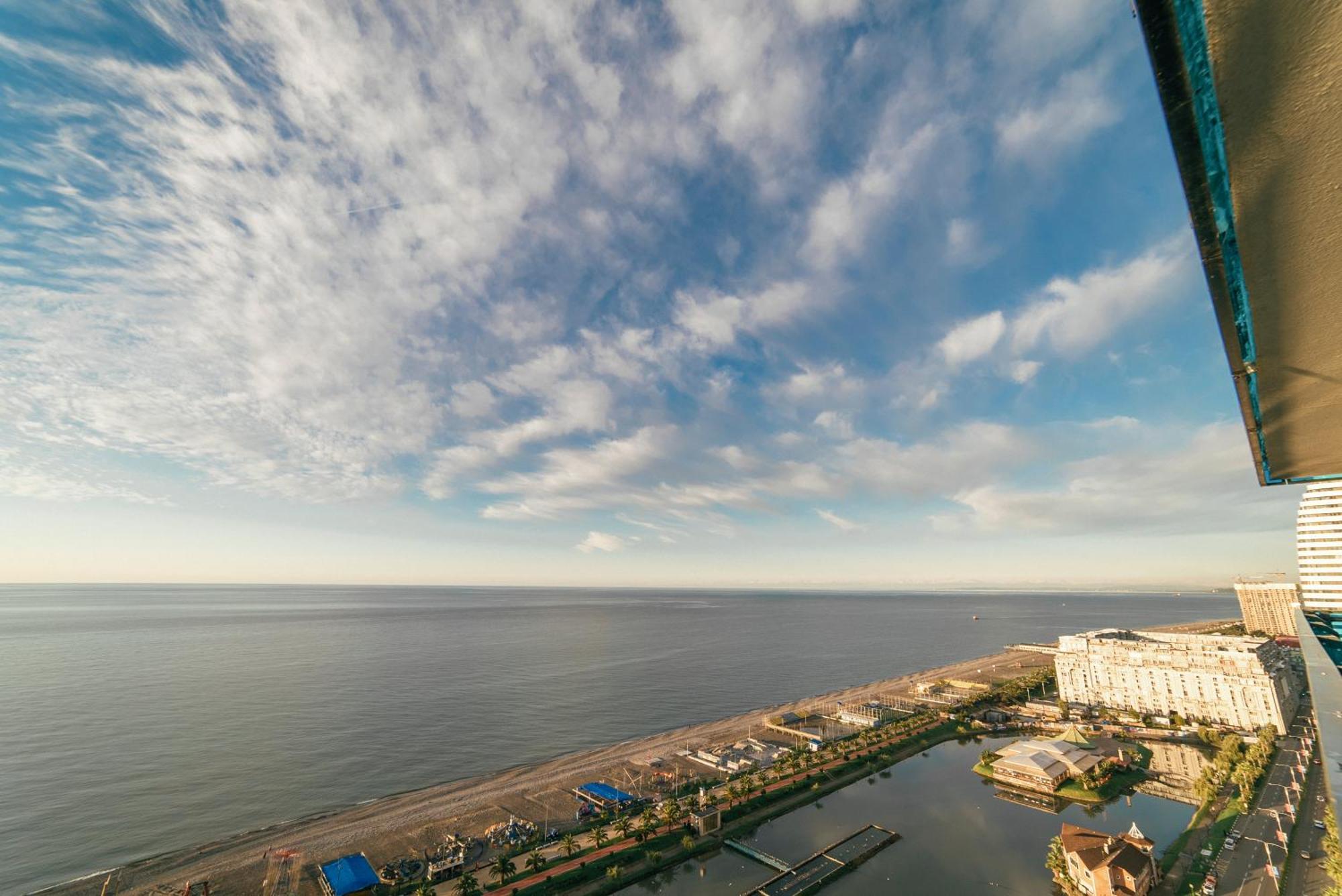 Ferienwohnung Grand City Real Estate Batumi Exterior foto
